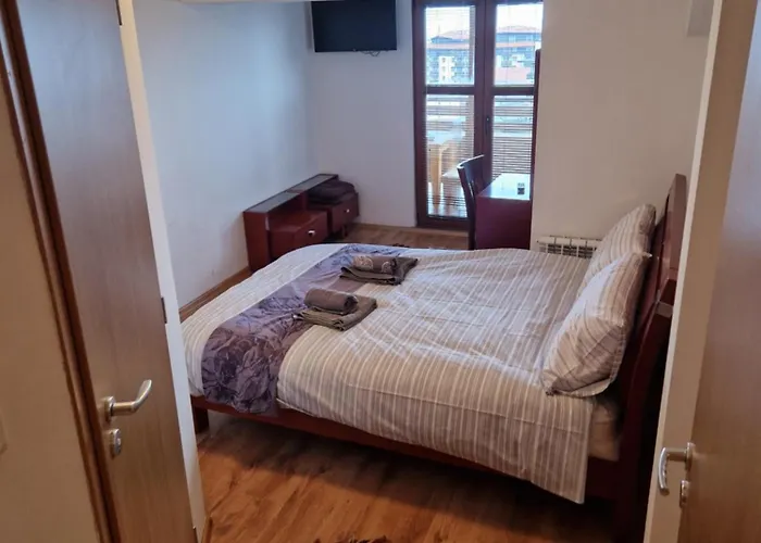 Mountain View - B45 Apartment